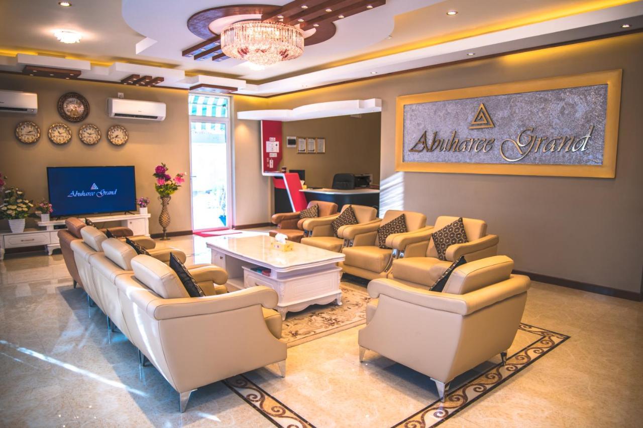 Abuharee Grand Hotel Addu City Ngoại thất bức ảnh