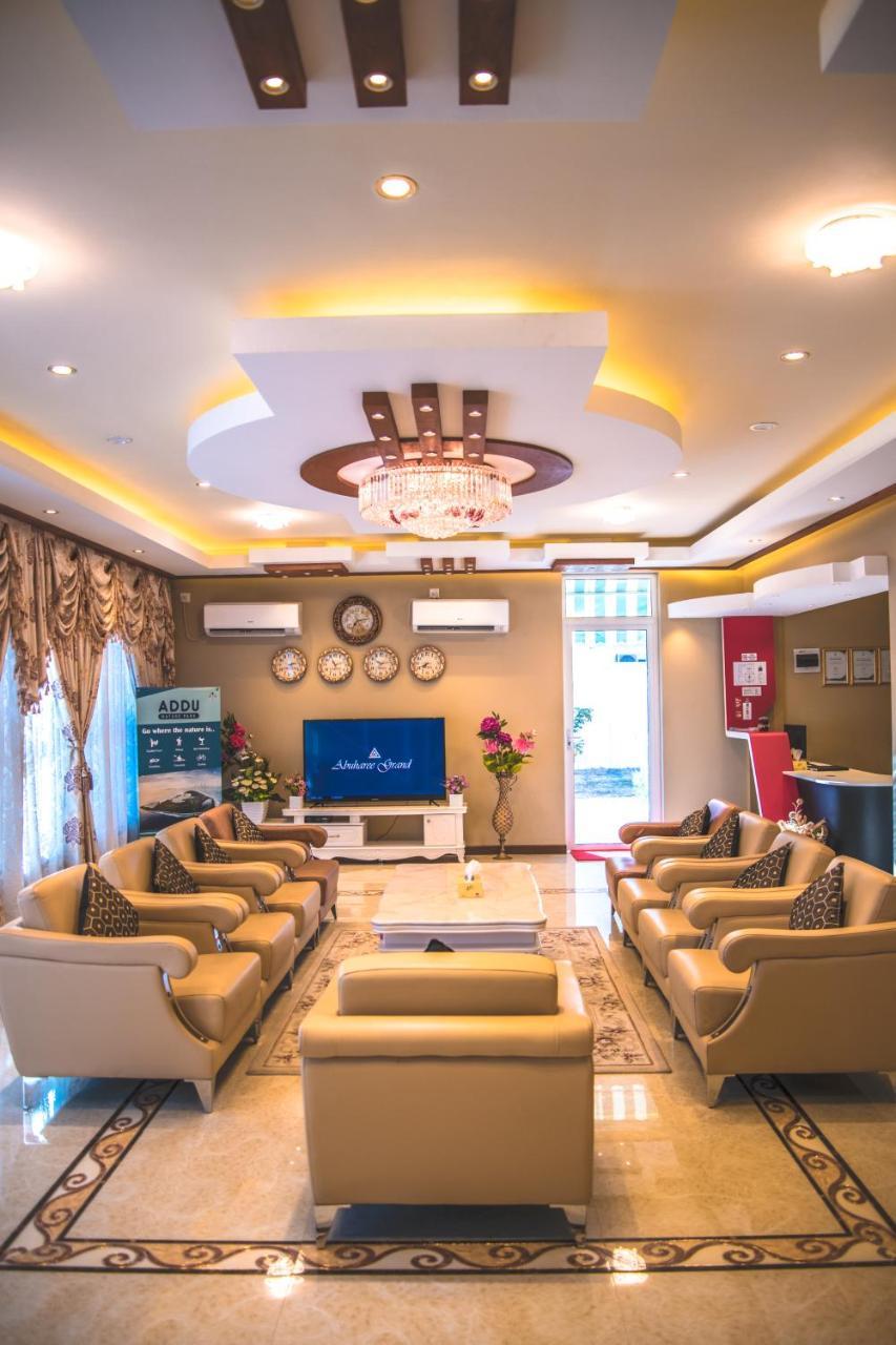 Abuharee Grand Hotel Addu City Ngoại thất bức ảnh